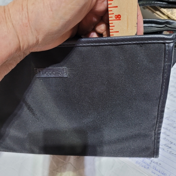 (3550) MODELLA BAG, makeup, shaving bag, ect., - Picture 2 of 7